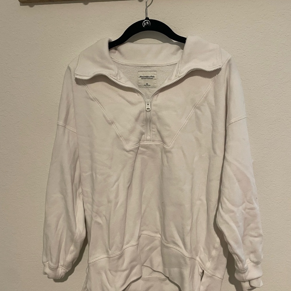 Quarter zip Pullover